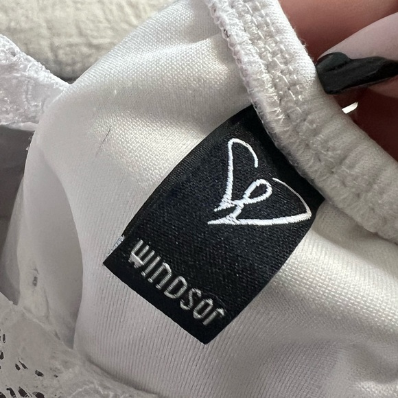 Windsor Dress - Picture 2 of 3